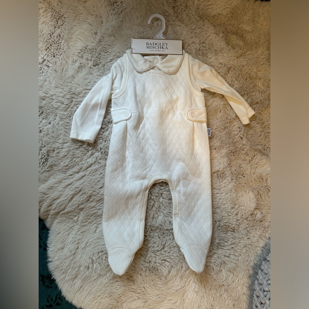 2 for 1 deal white onesies 9-12 months